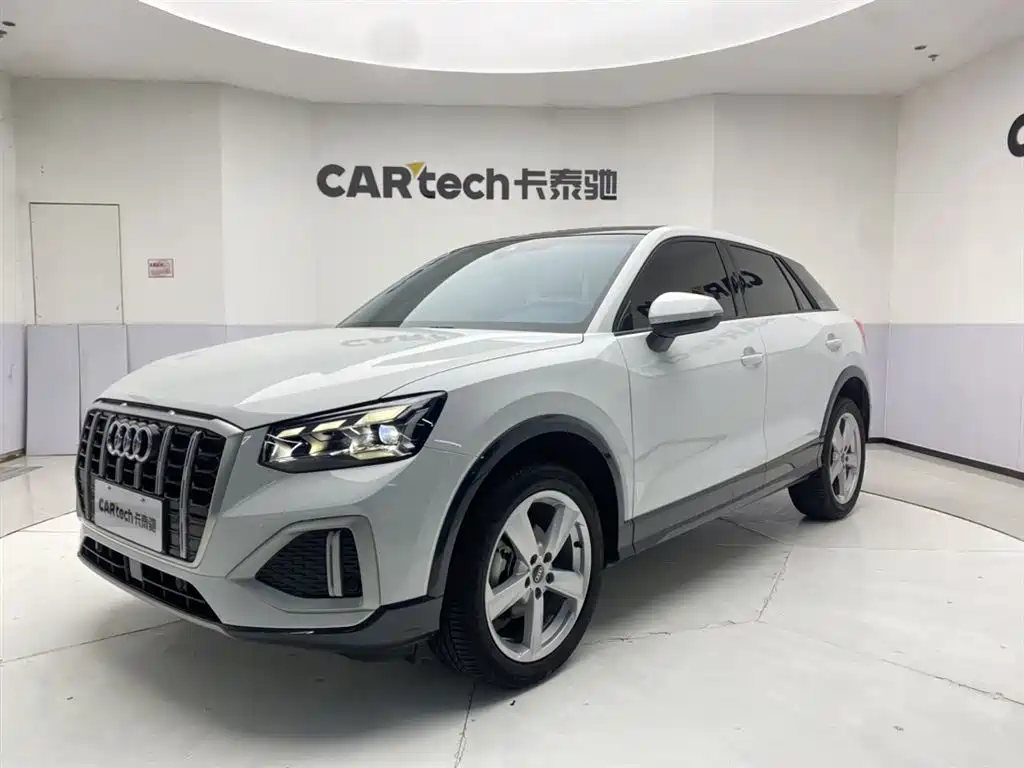 Audi Q2L