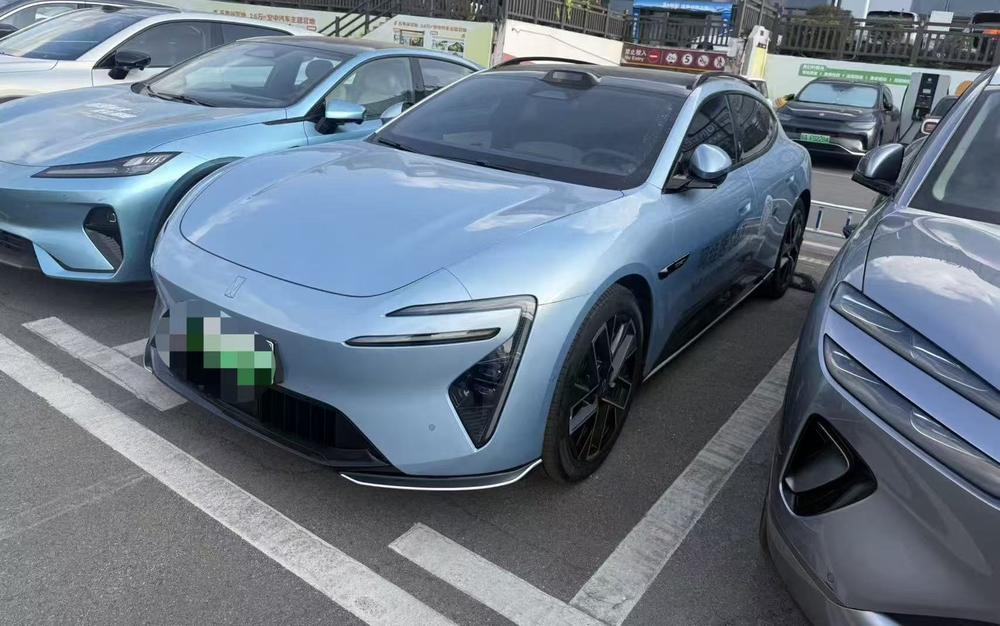 Avatr 阿维塔 06T
