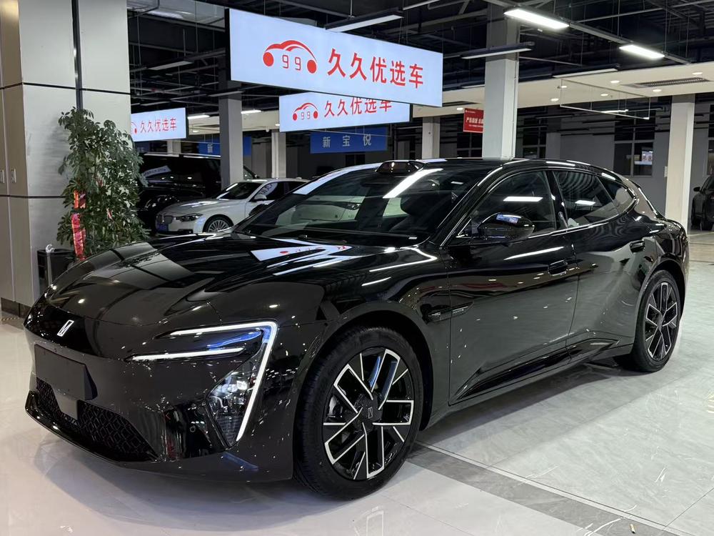 Avatr 阿维塔 06T