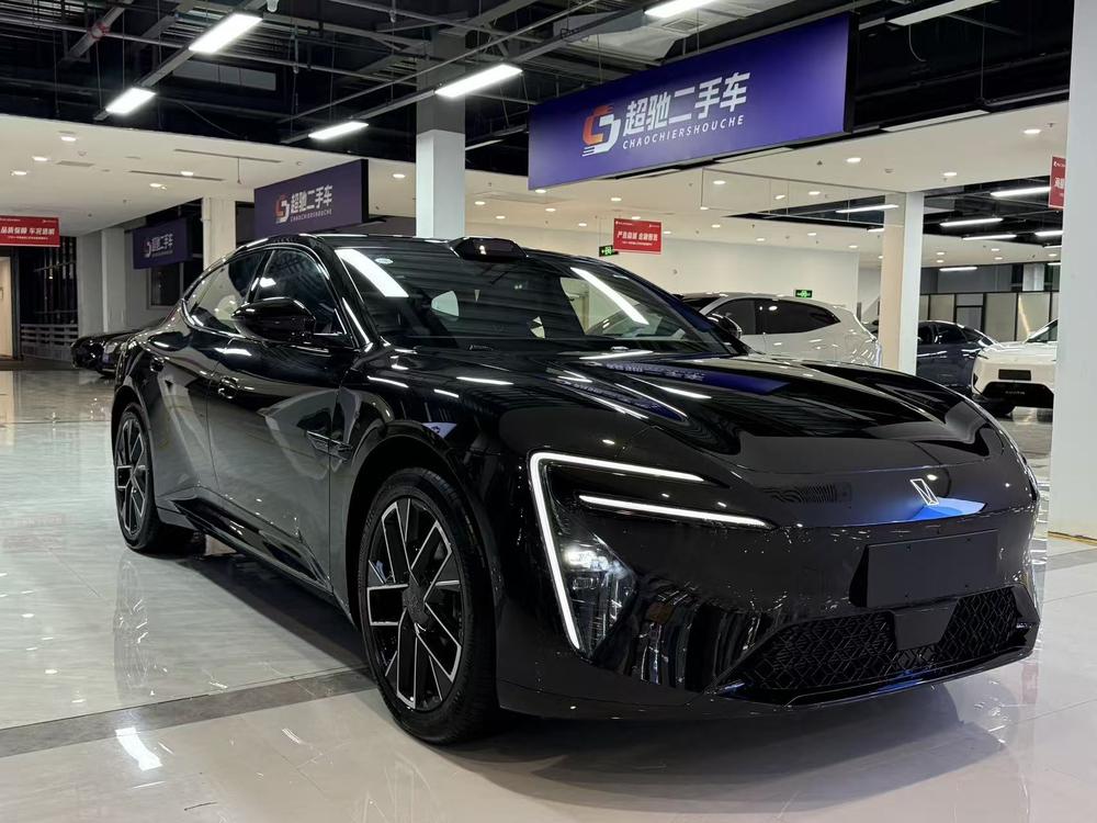 Avatr 阿维塔 06T