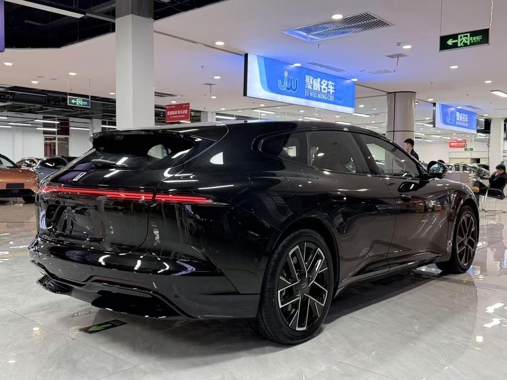 Avatr 阿维塔 06T
