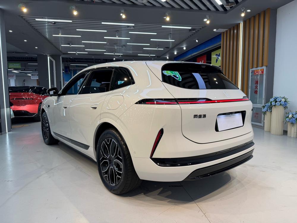 Avatr 阿维塔 07L