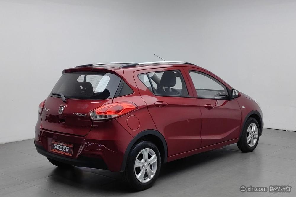 Baojun Baojun 310