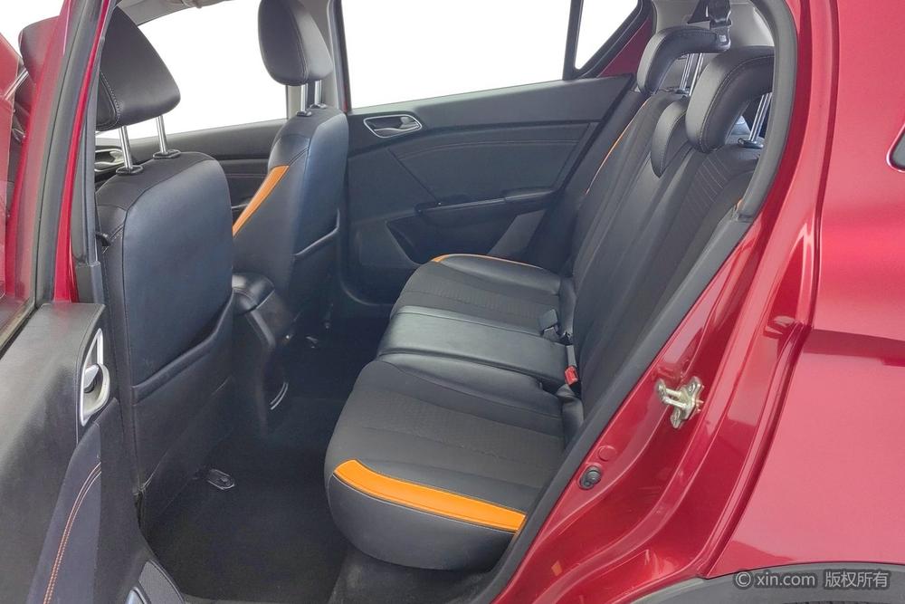 Baojun Baojun 310