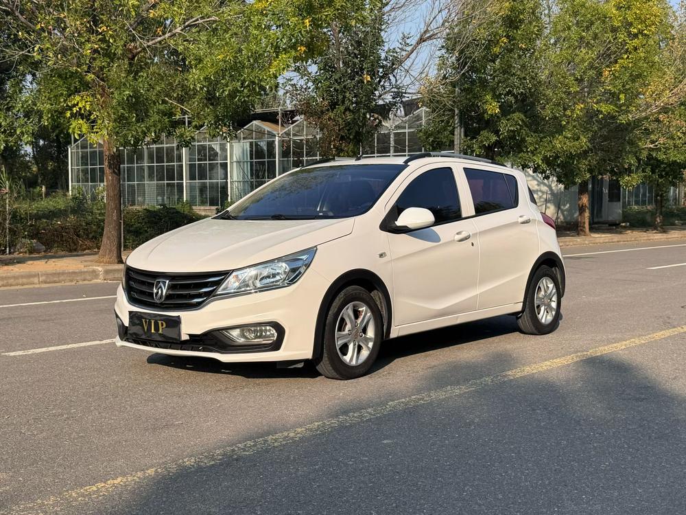 Baojun Baojun 310