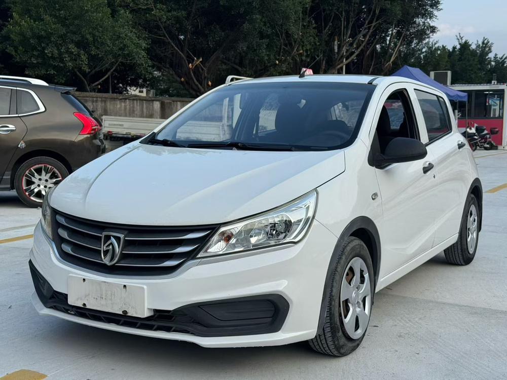 Baojun Baojun 310