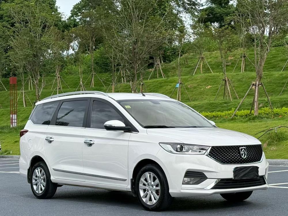 Baojun Baojun 360