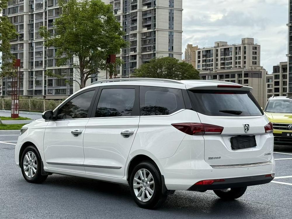 Baojun Baojun 360