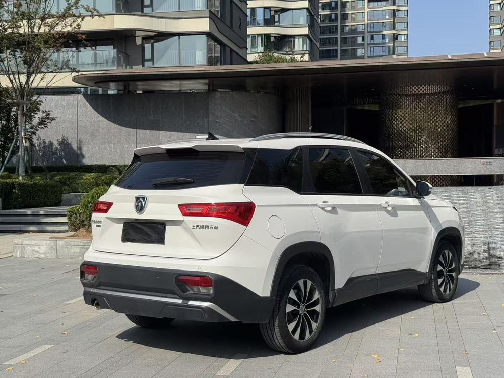 Baojun Baojun 530