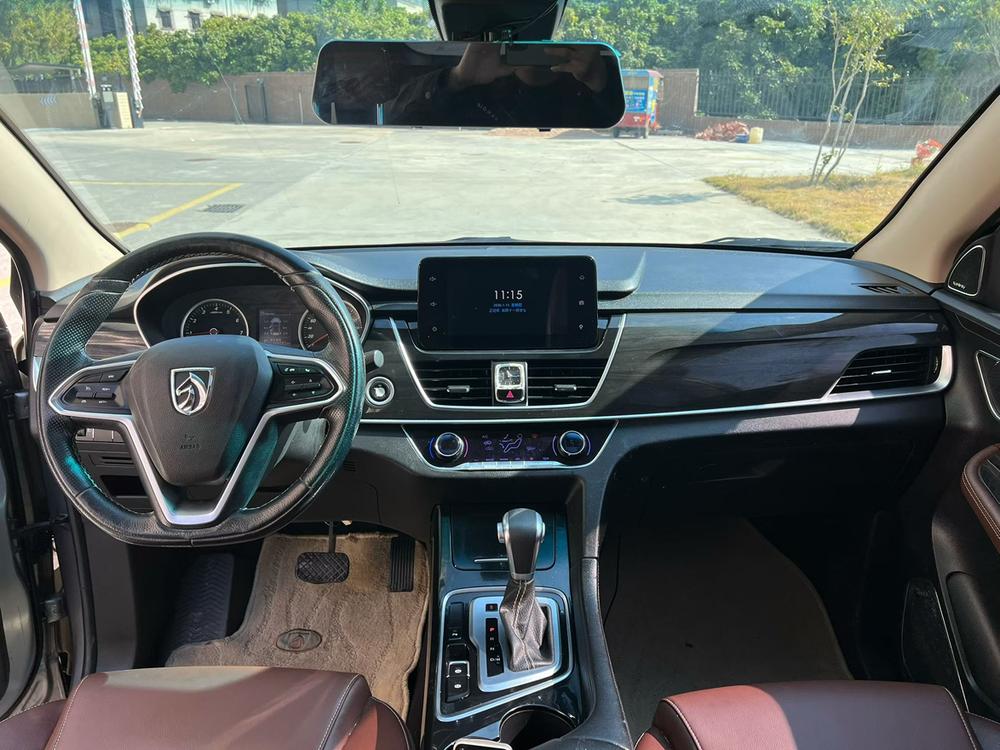 Baojun Baojun 560