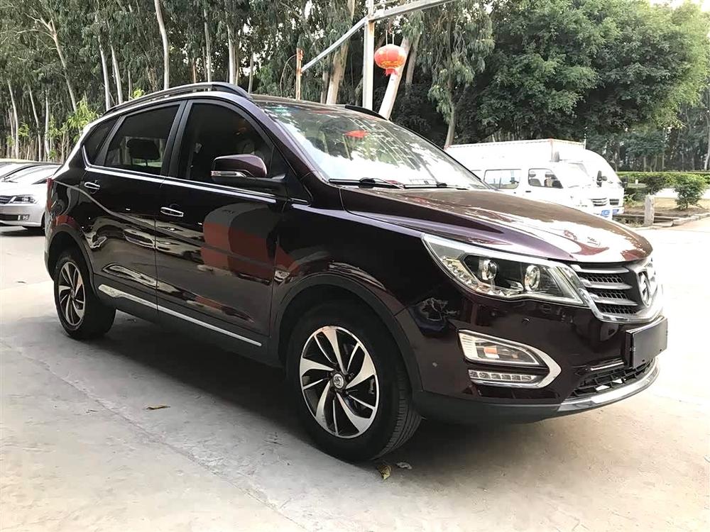 Baojun Baojun 560
