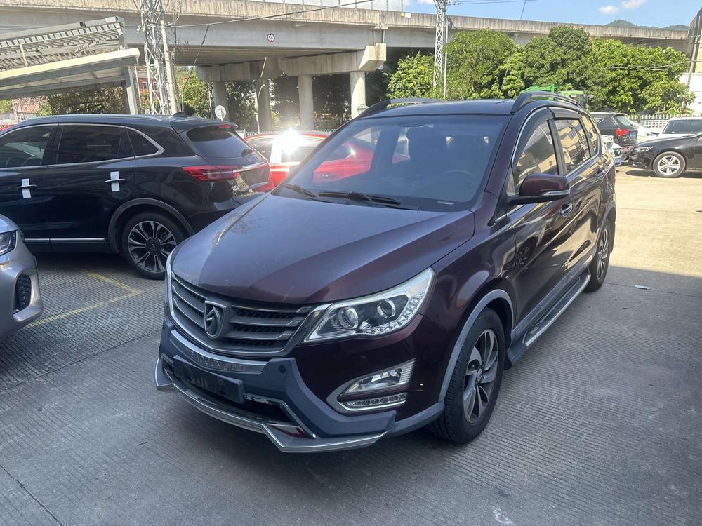 Baojun Baojun 560