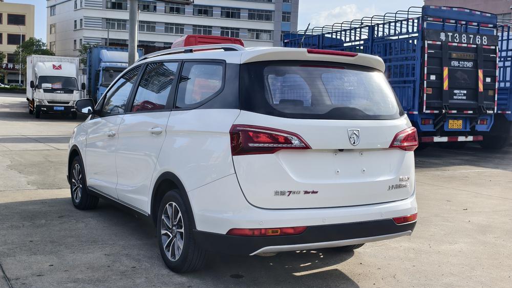 Baojun Baojun 730