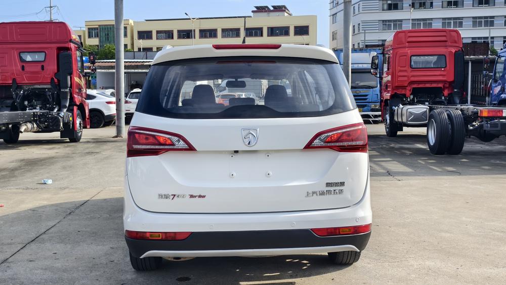 Baojun Baojun 730