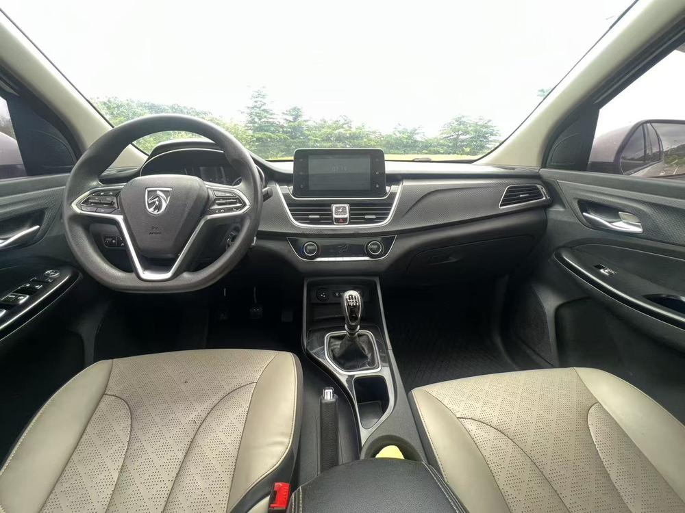 Baojun Baojun 730