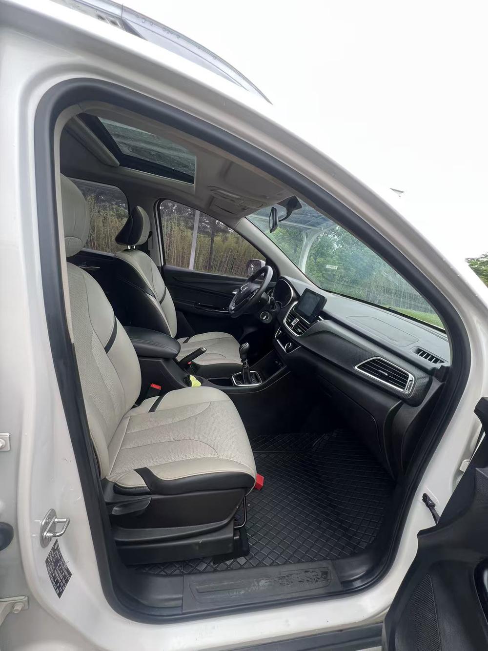 Baojun Baojun 730