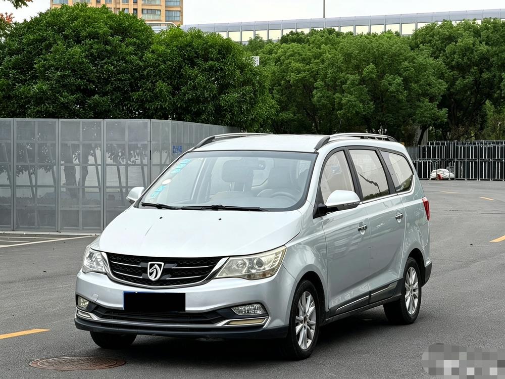 Baojun Baojun 730