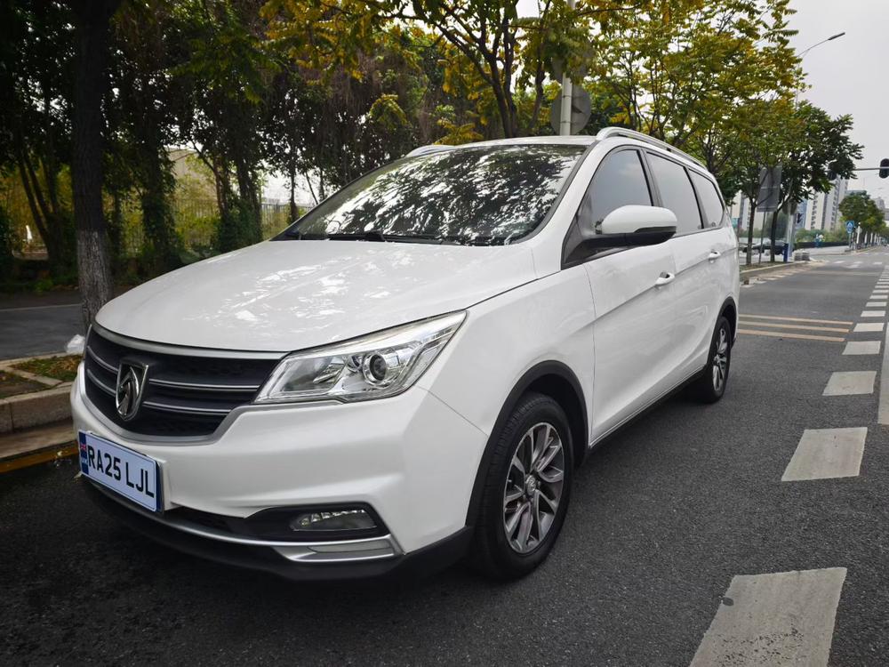 Baojun Baojun 730