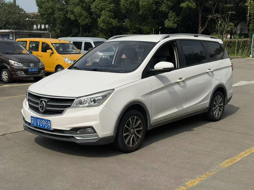 Baojun Baojun 730