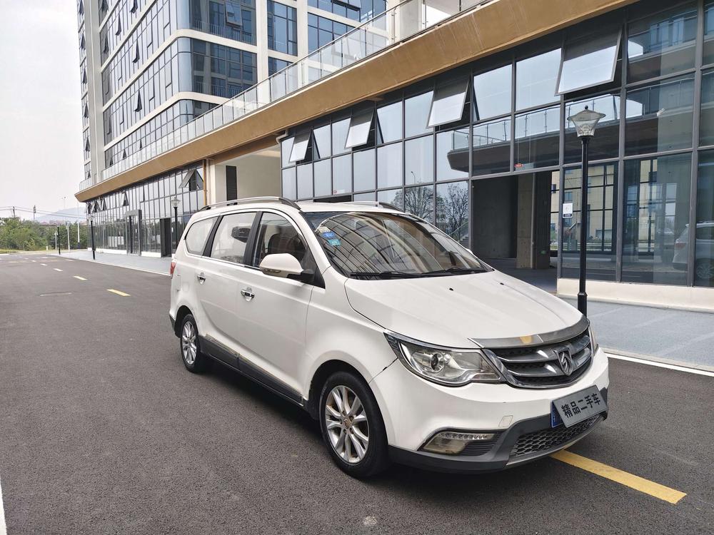 Baojun Baojun 730