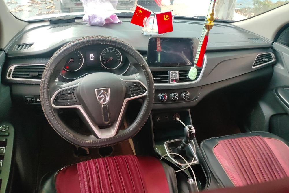 Baojun Baojun 730