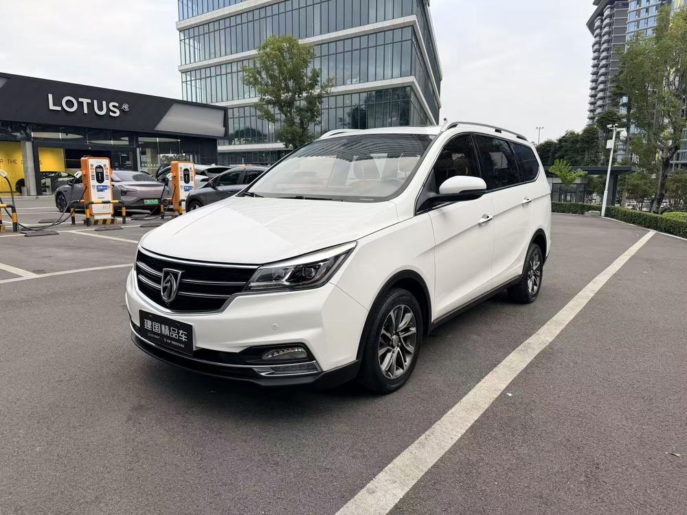 Baojun Baojun 730