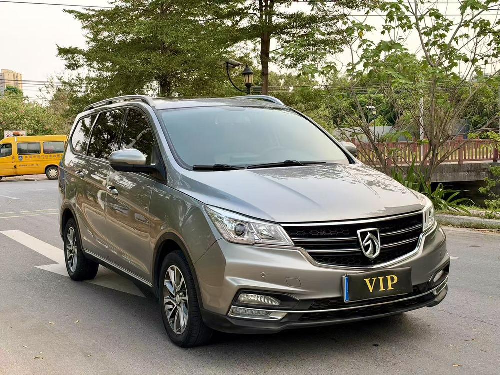 Baojun Baojun 730