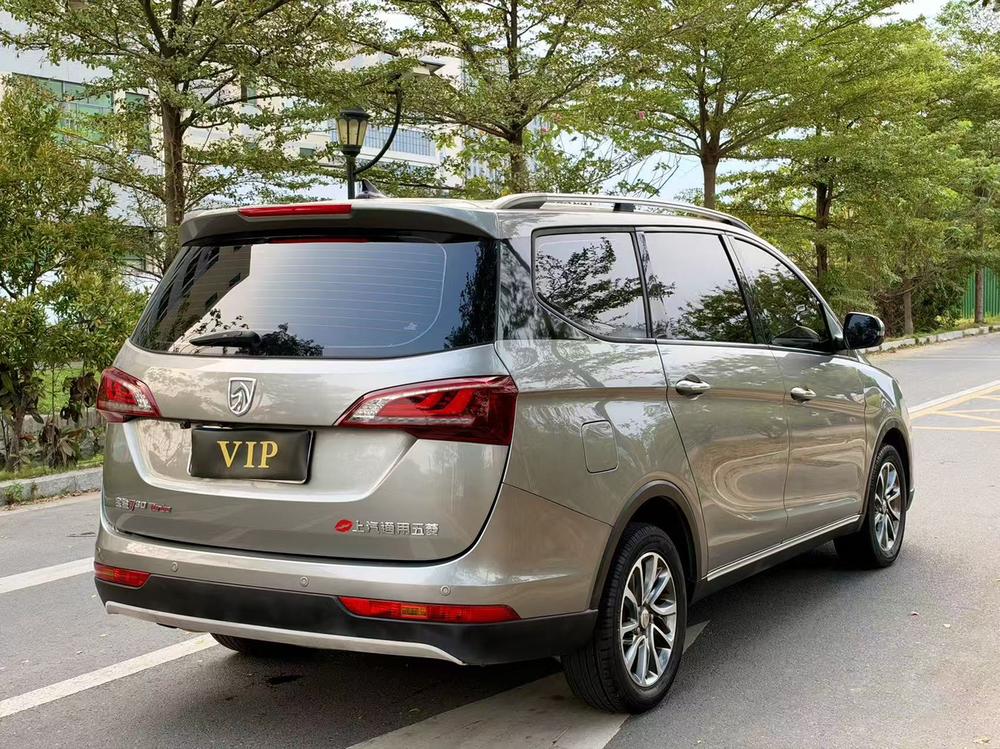 Baojun Baojun 730