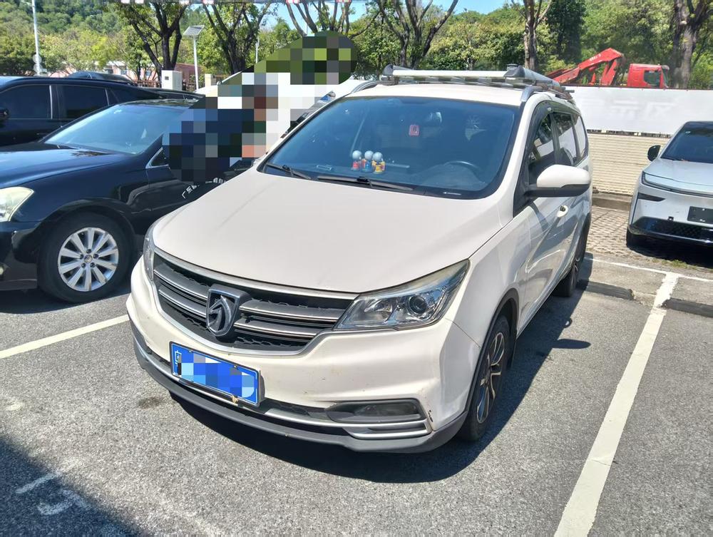 Baojun Baojun 730