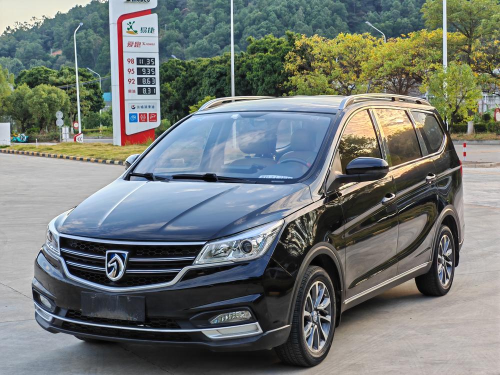Baojun Baojun 730