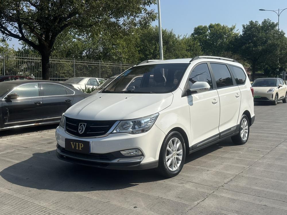 Baojun Baojun 730