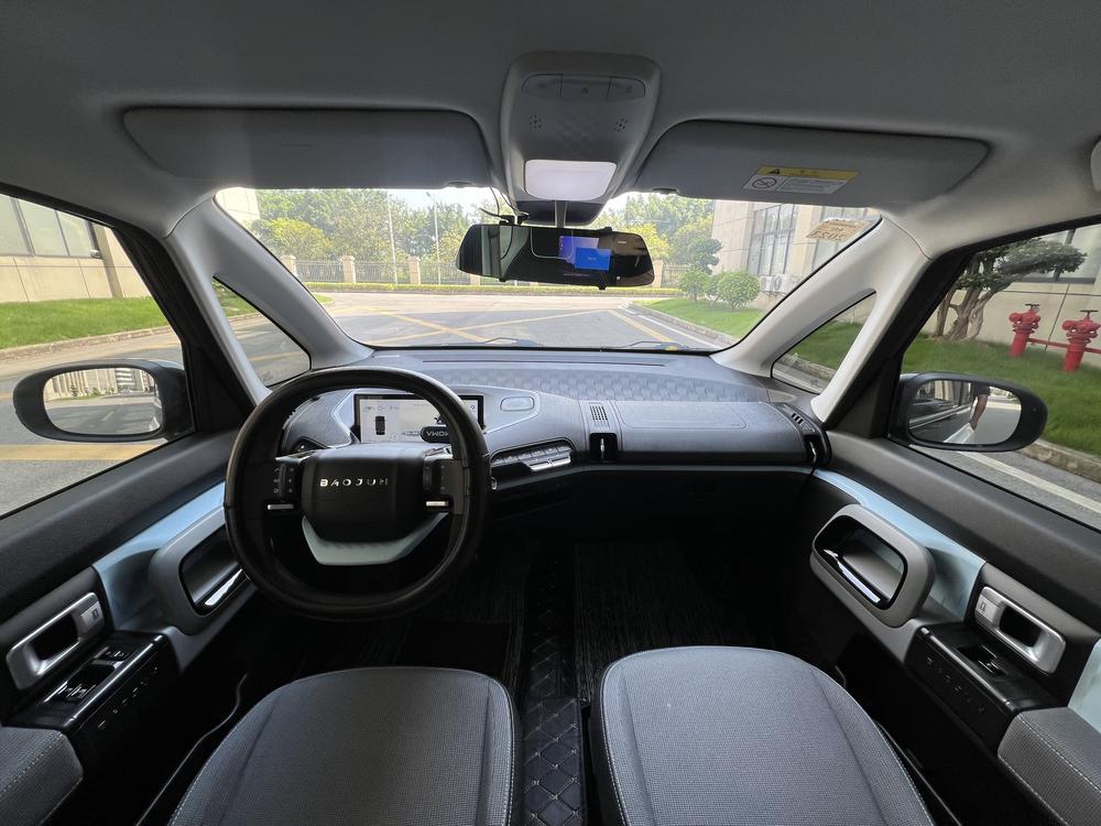 Baojun Baojun E300