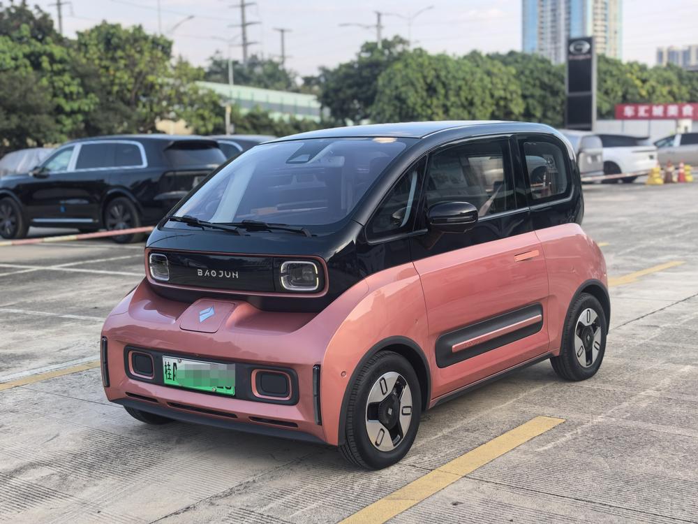 Baojun Baojun E300