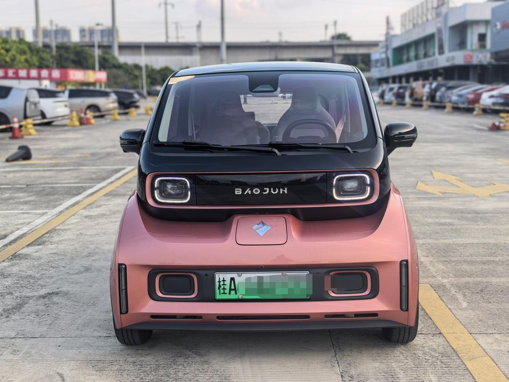Baojun Baojun E300