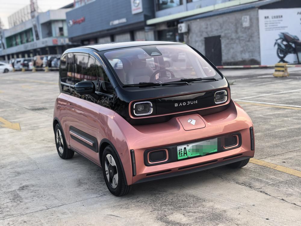 Baojun Baojun E300
