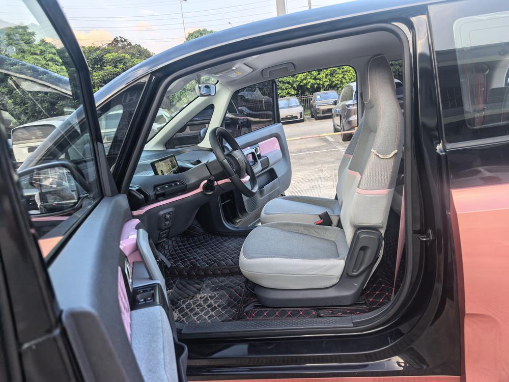 Baojun Baojun E300