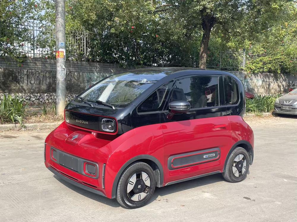 Baojun Baojun E300