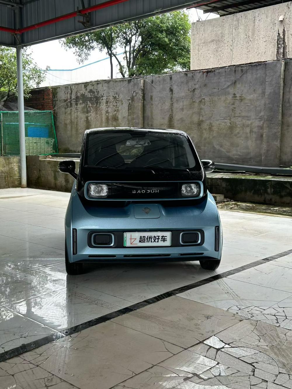 Baojun Baojun E300