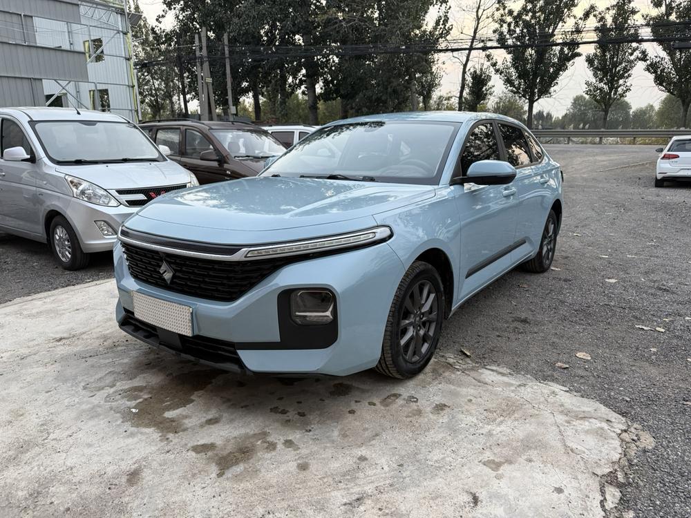 Baojun Baojun RC-5