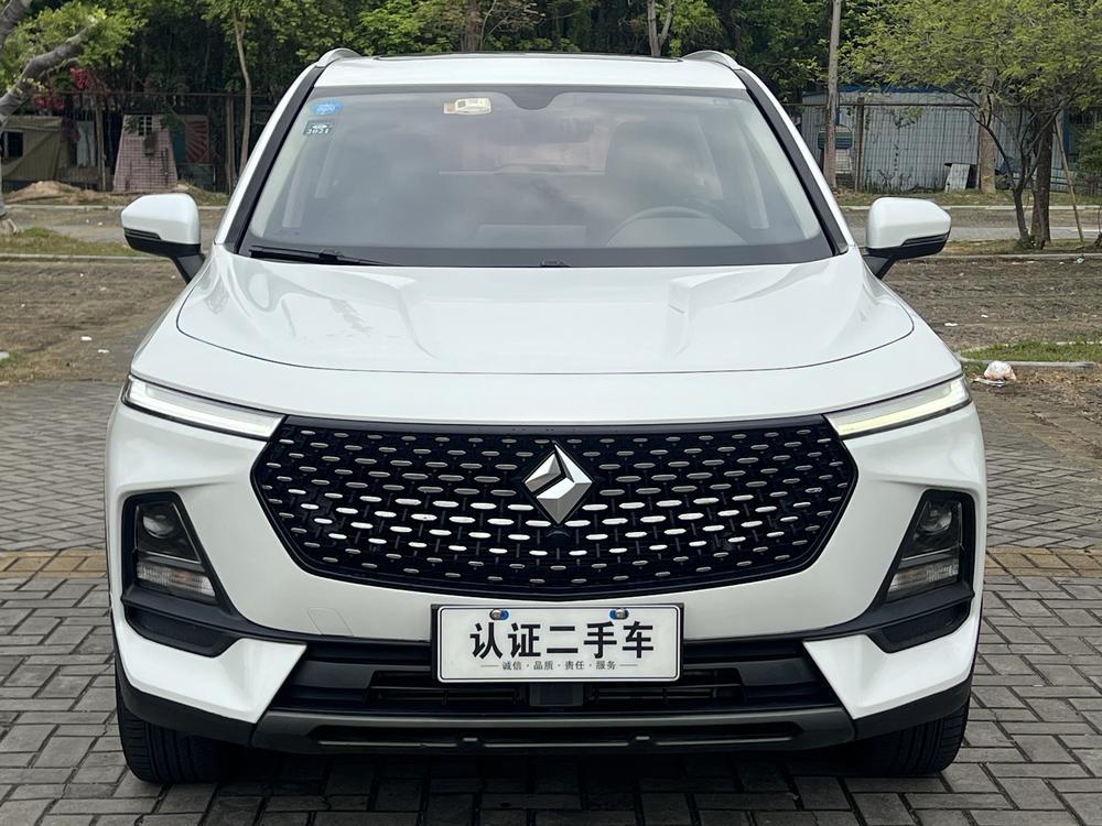Baojun Baojun RS-5