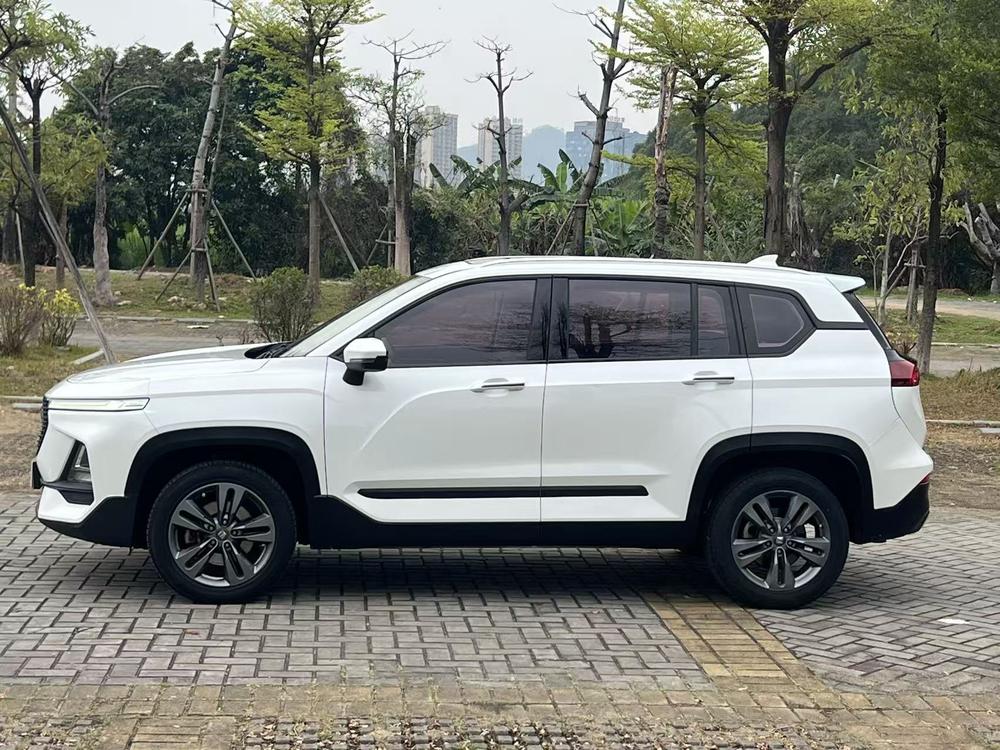 Baojun Baojun RS-5