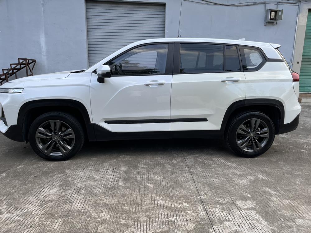Baojun Baojun RS-5
