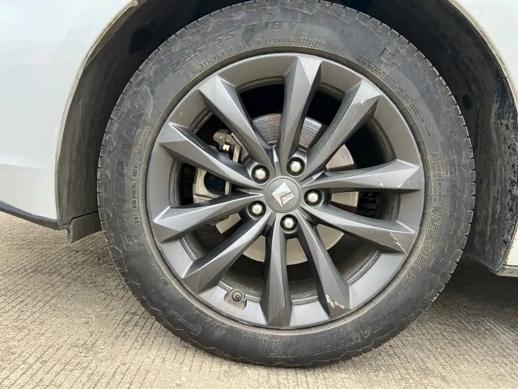 Baojun RC-6