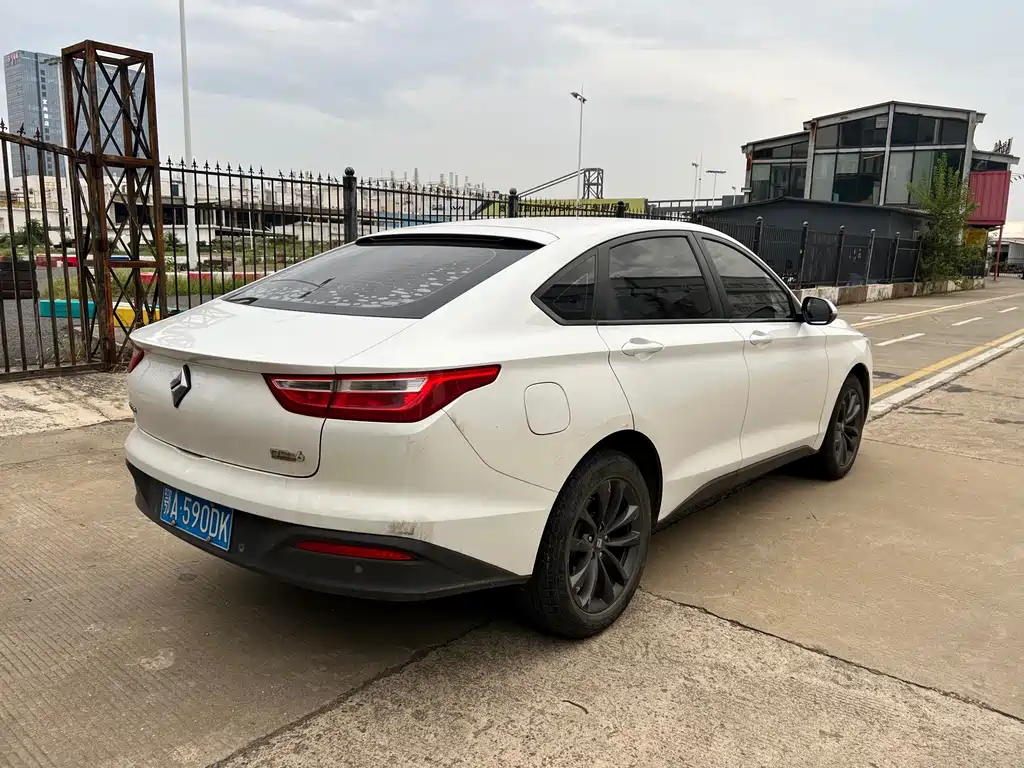 Baojun RC-6