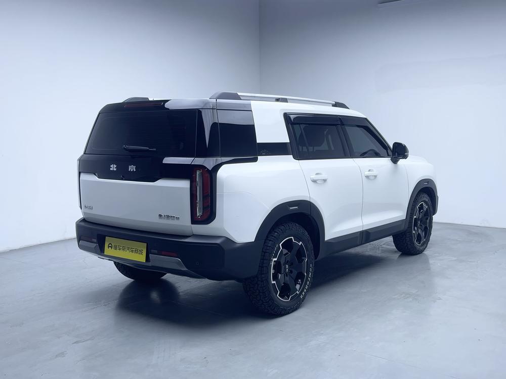 Beijing Off-Road Beijing Off-road BJ30