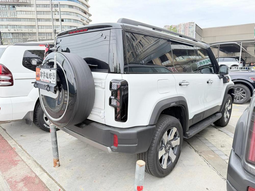 Beijing Off-Road Beijing Off-road BJ40 EREV