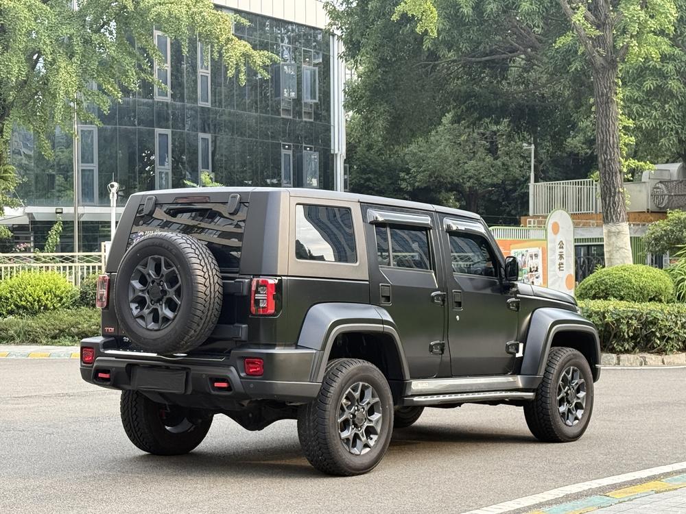 Beijing Off-Road Beijing Off-road BJ40