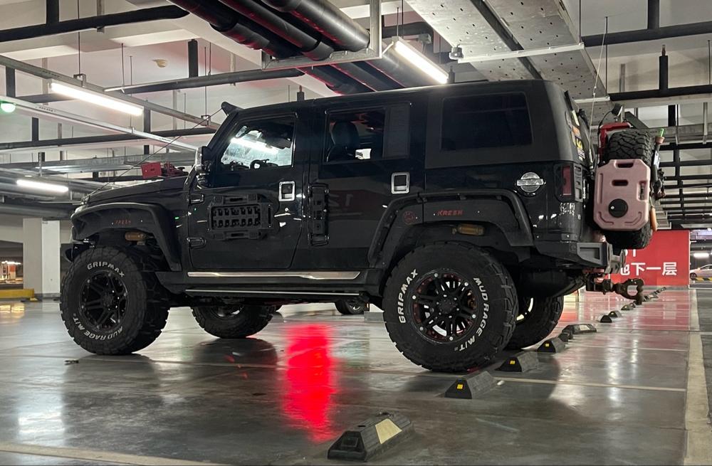 Beijing Off-Road Beijing Off-road BJ40