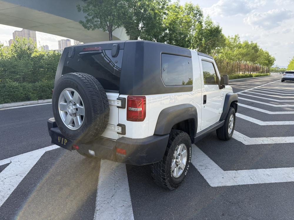Beijing Off-Road Beijing Off-road BJ40