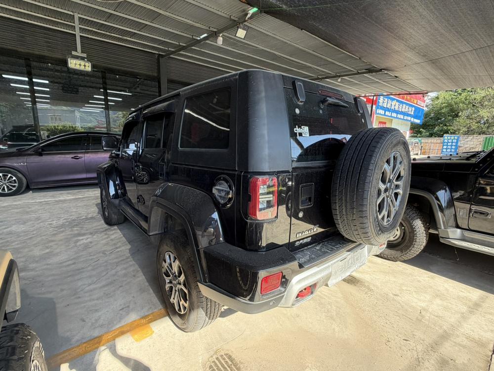 Beijing Off-Road Beijing Off-road BJ40